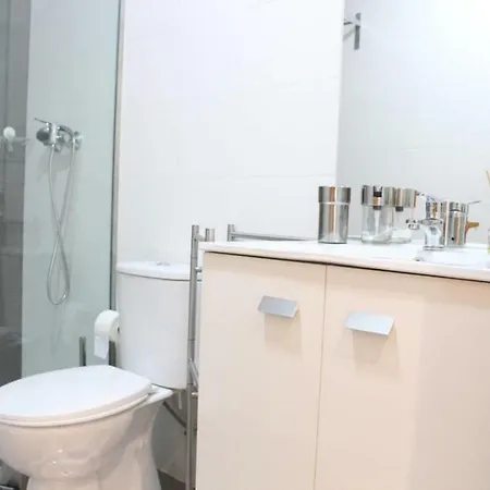 D'alma - Metro Loft Apartment